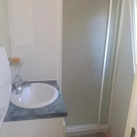 Mobil-home Campagne אתר קמפינג